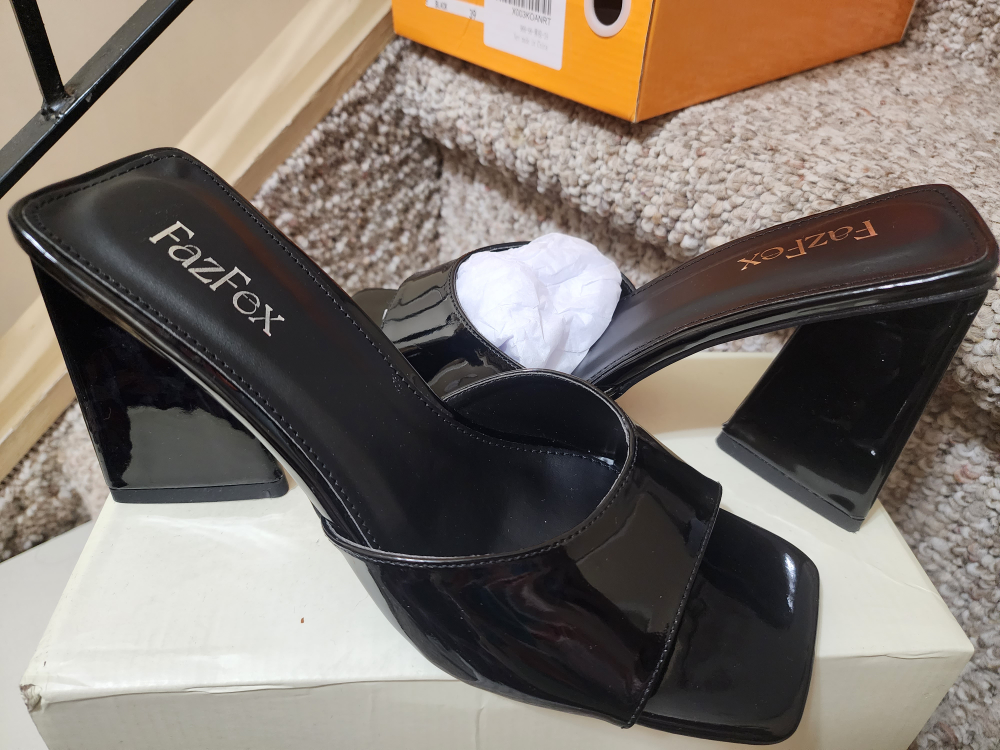 women sandals