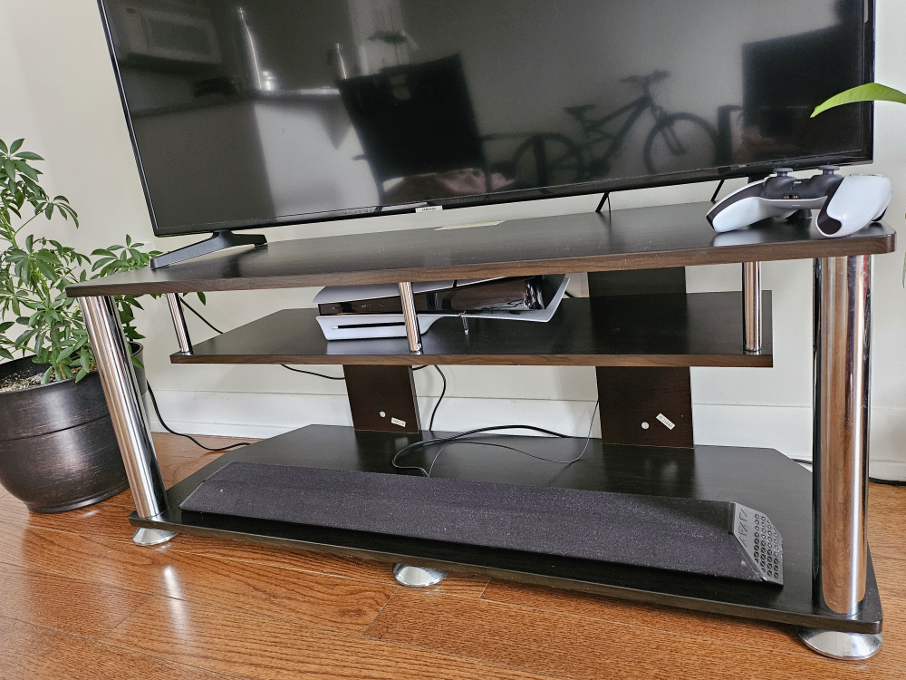 tv stand - photo 2