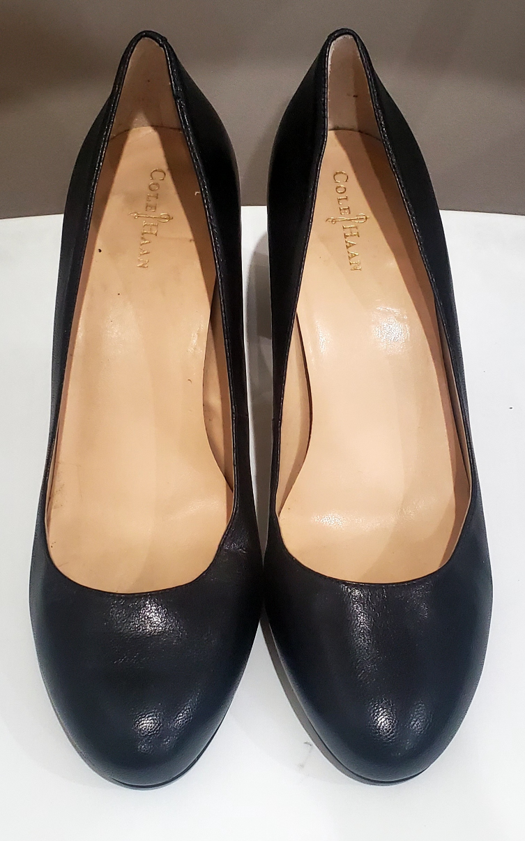 Cole Haan Black Pumps - photo 2