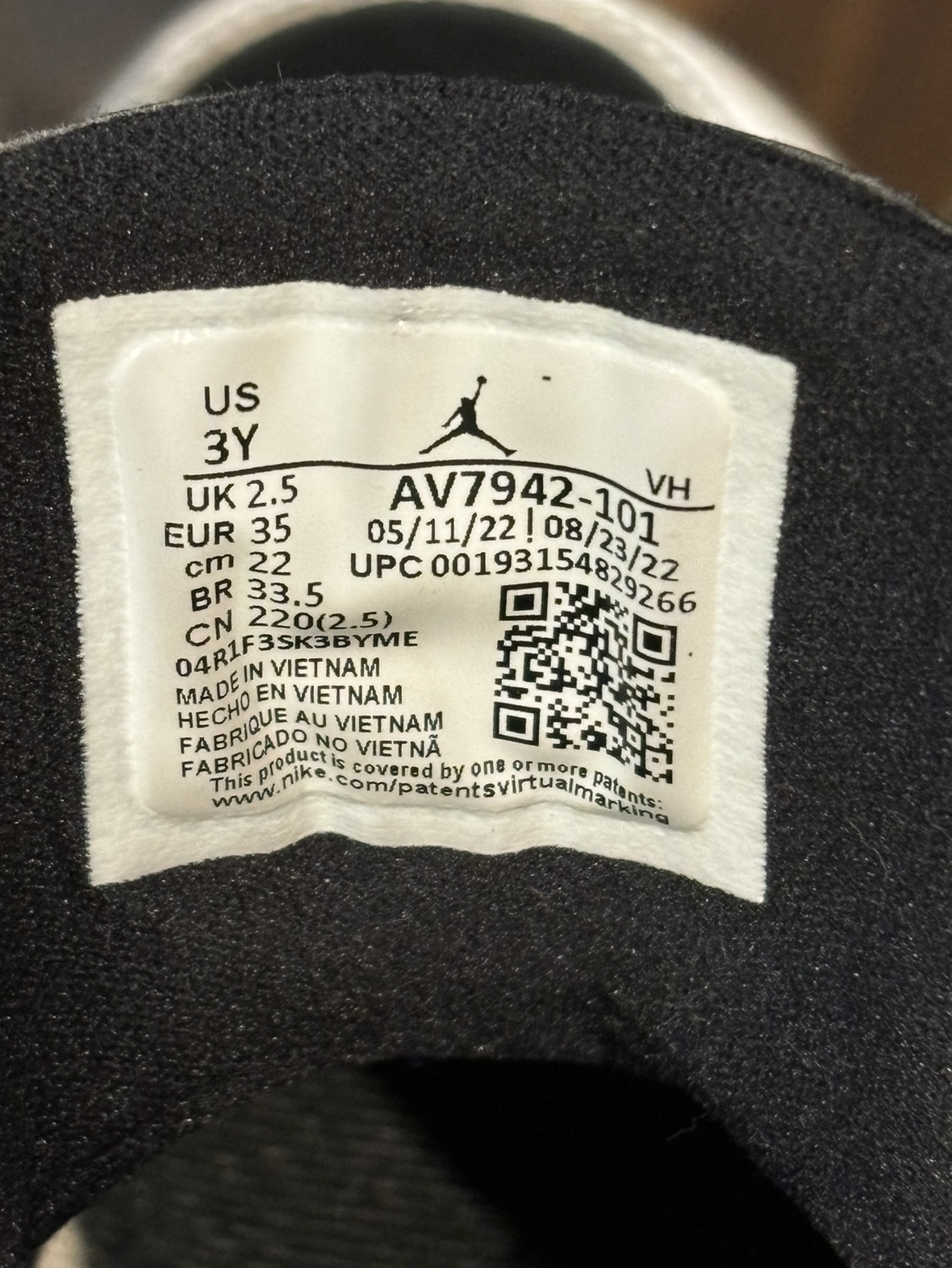 Nike Air Jordan Access White  Basketball Shoes Size 3Y US image indicator(5)