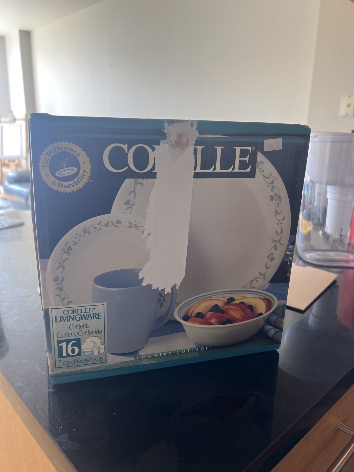 Corelle dinnerware