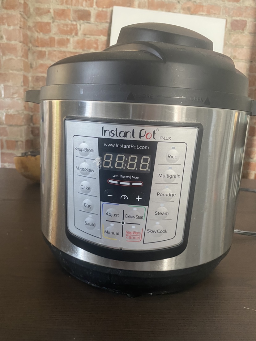 Instant Pot IP-LUX