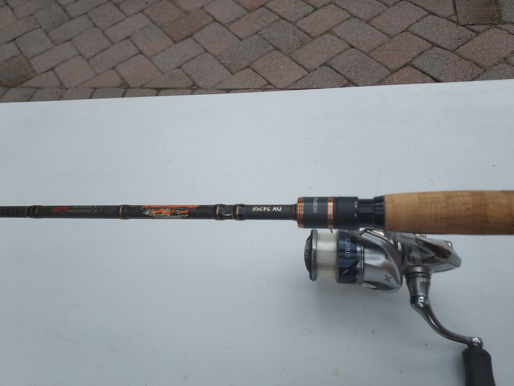 simano stradic 2500 reel + dobyns DX742 SF rod - photo 2