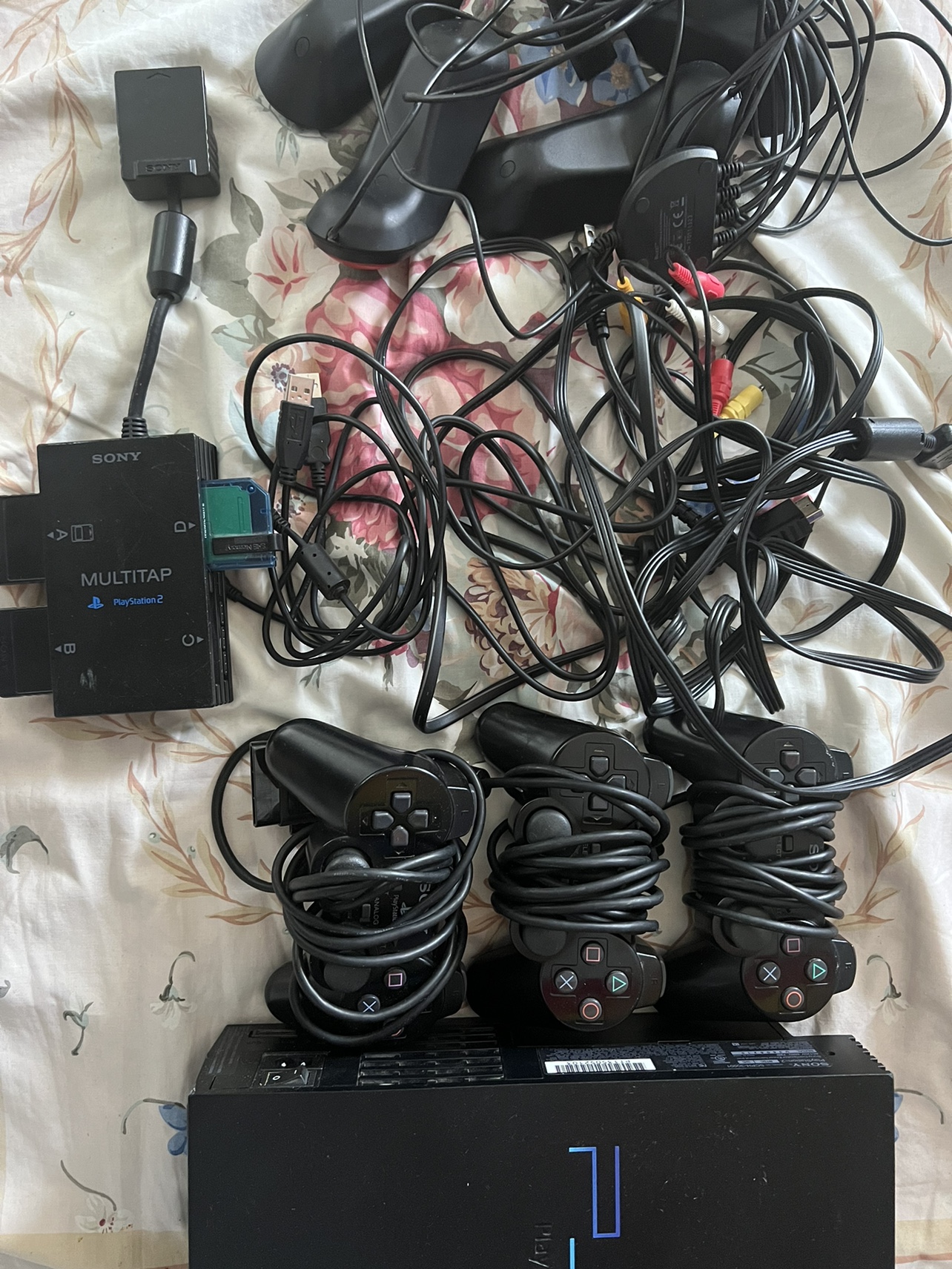 Playstation 2 + Games thumbnail