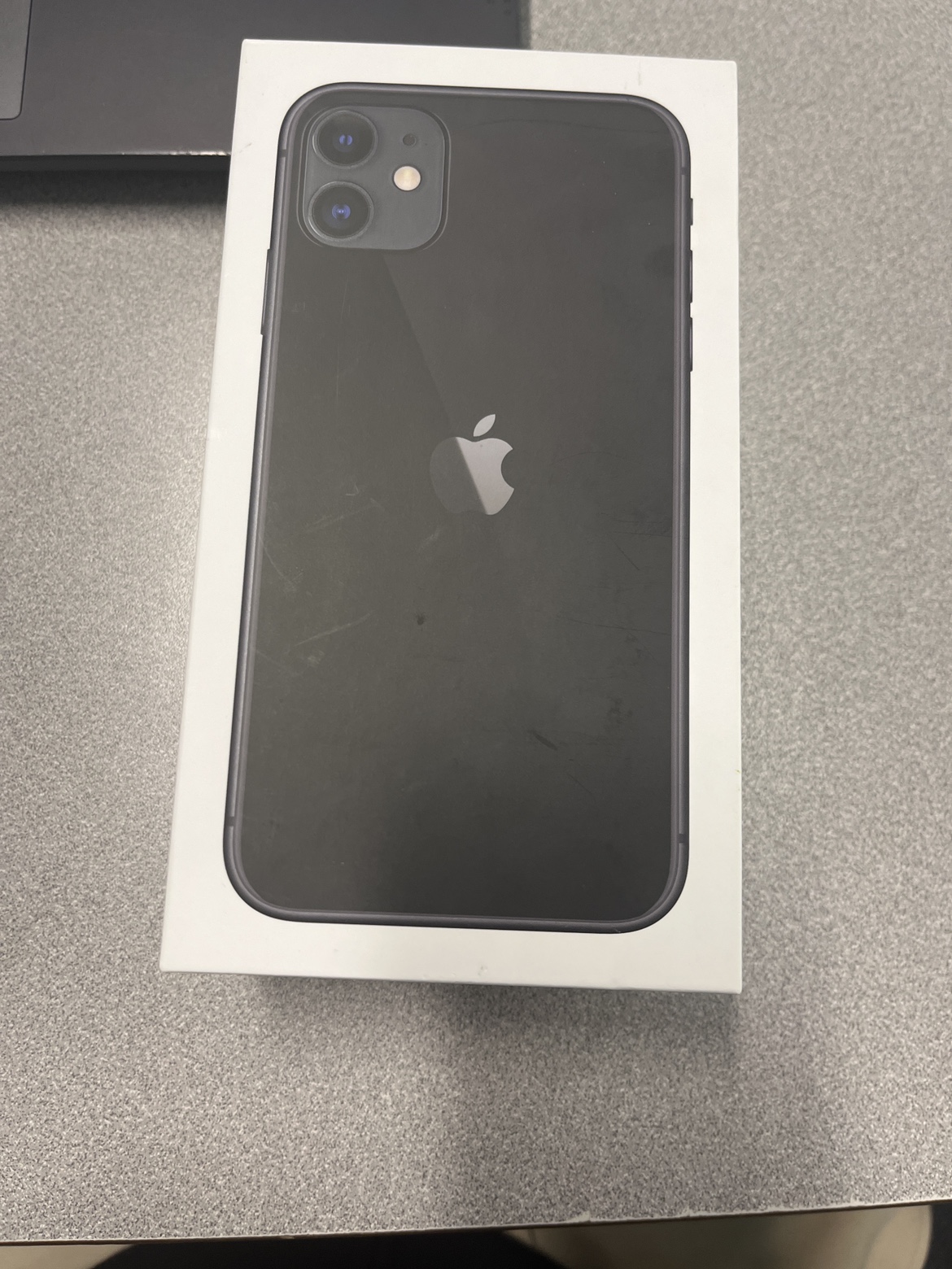 iPhone 11 used 64GB - photo 3