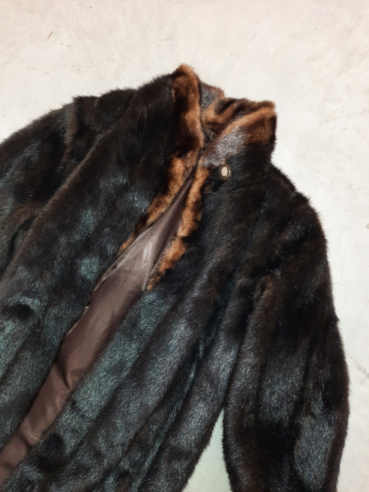Fabulous Regal FAUX FUR mink full length coat size large image indicator(3)