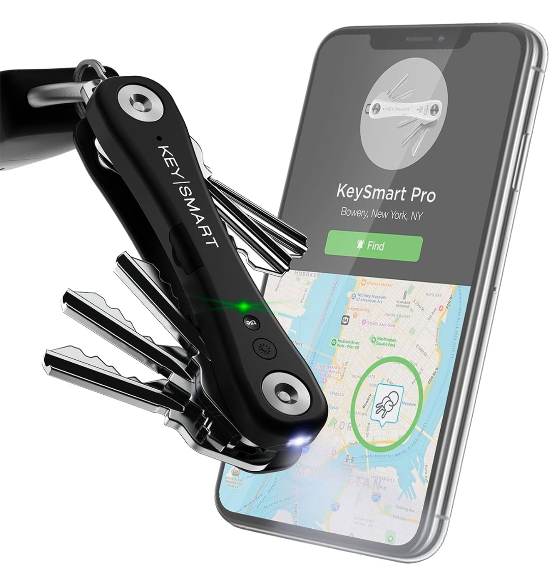 trackable smart keychain for apple devices thumbnail