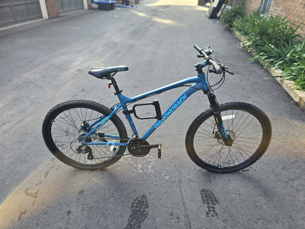 Diamondback Ridgeback 27.5" Mountain Bike