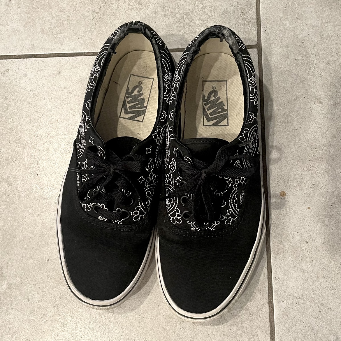 🧡Vans Sneakers Size Mens 7, Womens 8.5 - photo 2