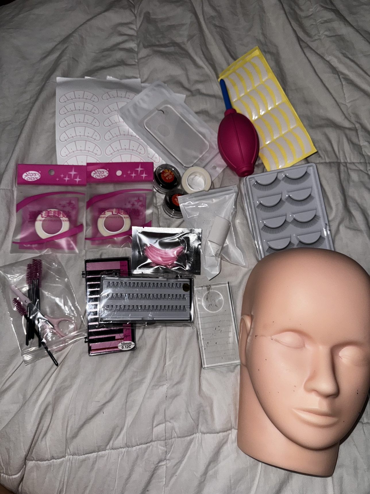 Beginner Eyelash Extension Kot