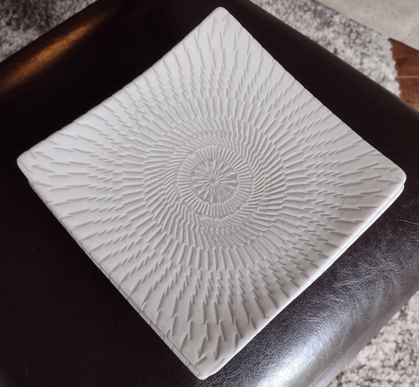 LOTUS DINNERWARE SET BY JOSHUA MAXWELL image indicator(4)