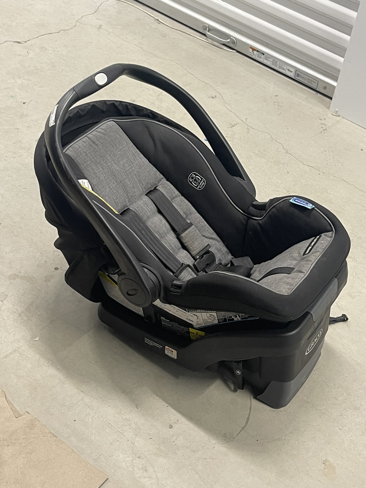 Car seat - photo 2