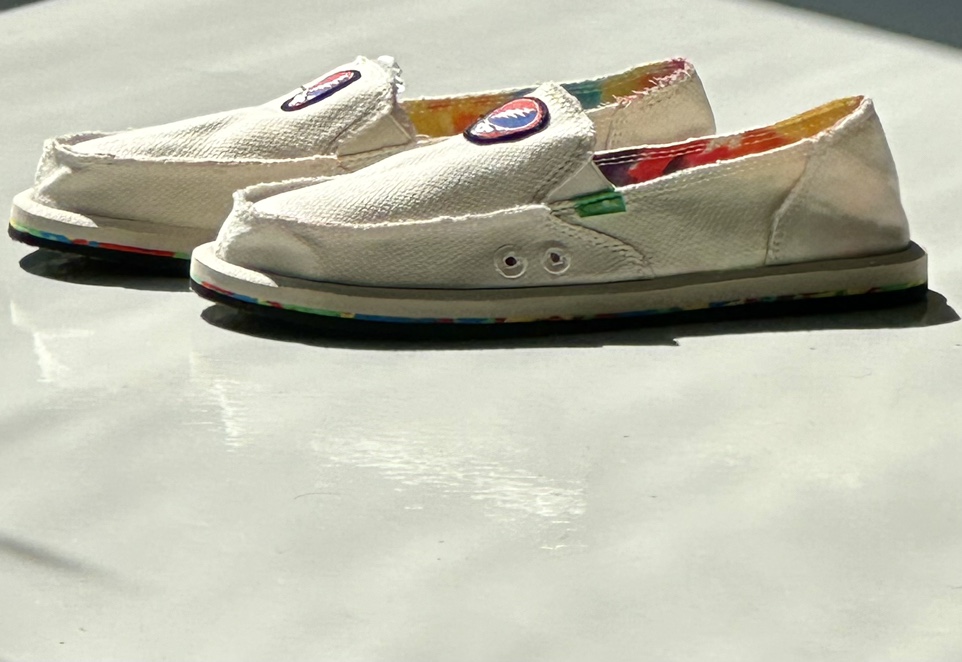 NEW- Sanuk Grateful Dead Sidewalk Surfer Hemp Women’s Shoes