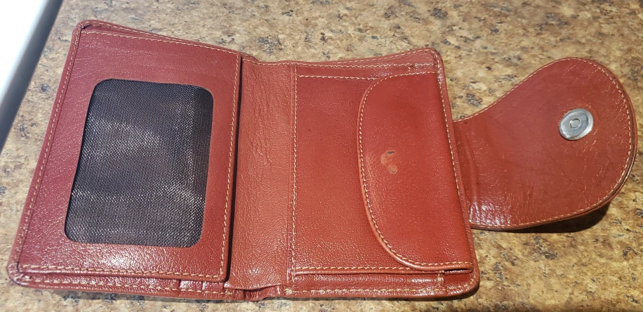 #freecycle Genuine leather wallet image indicator(3)