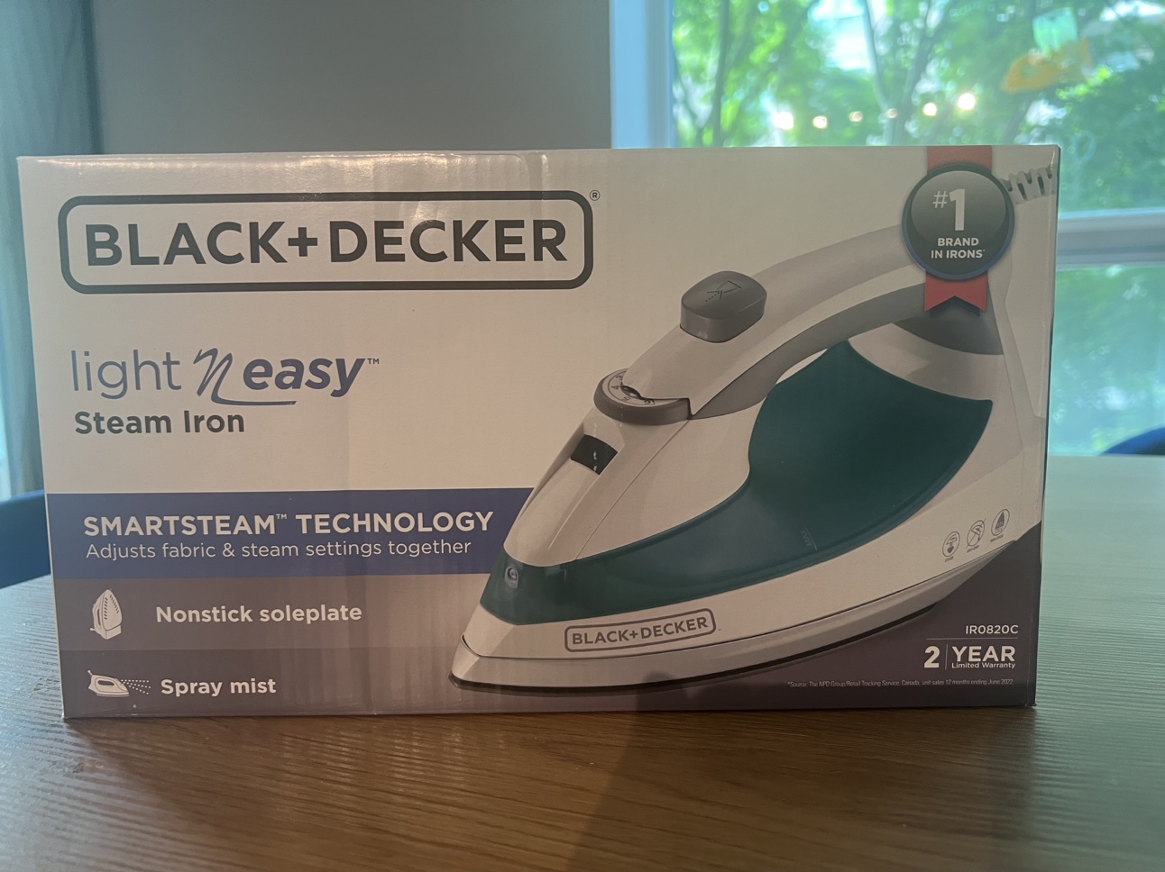 Black+Decker Lightweight Steam Iron