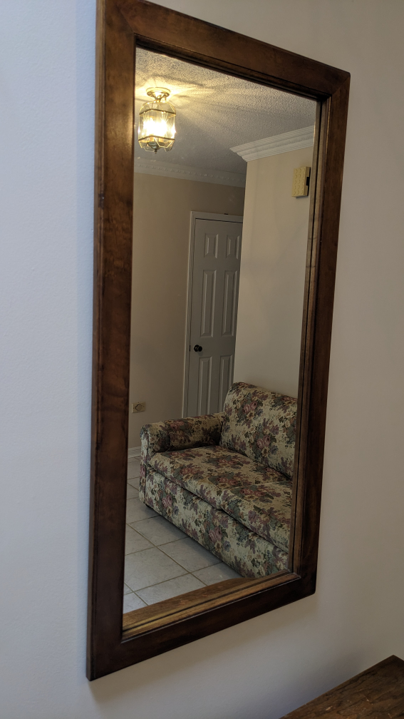 MOVING - Lighted Display Case & Mirror image indicator(4)