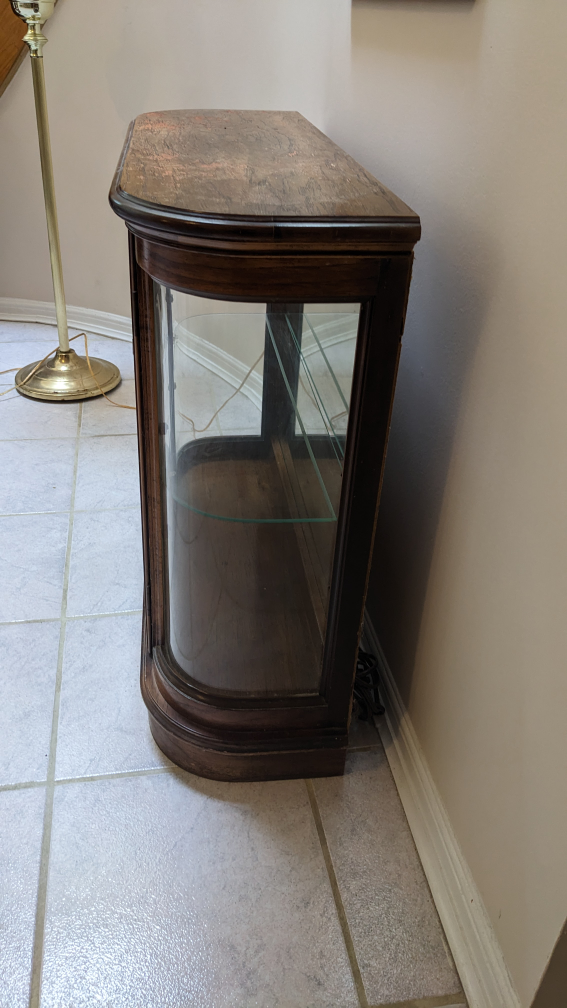 MOVING - Lighted Display Case & Mirror image indicator(7)