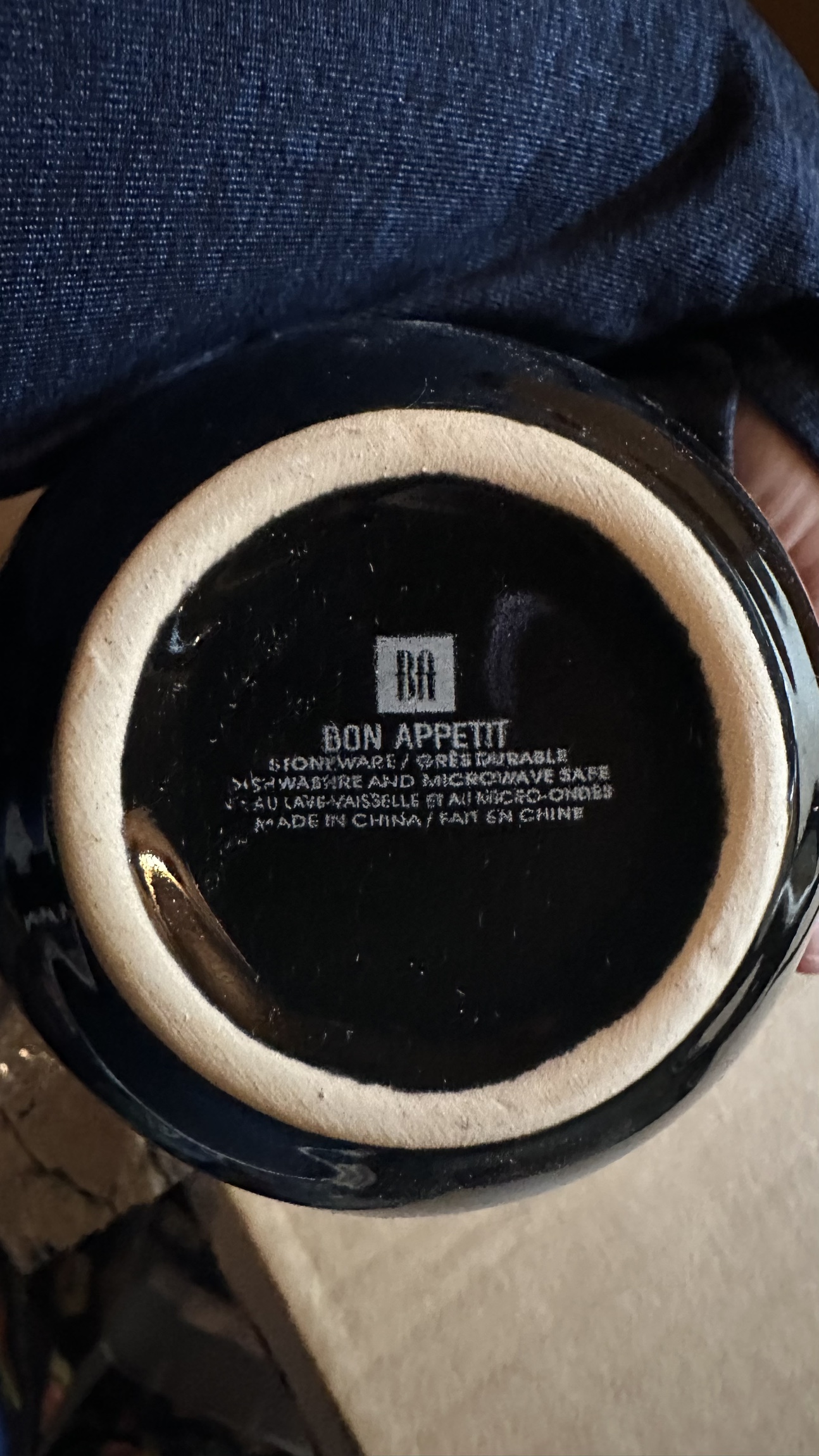 4 black mugs - photo 3