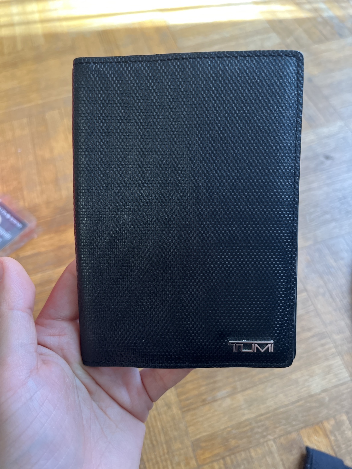 Tume PRISM Passport Holder