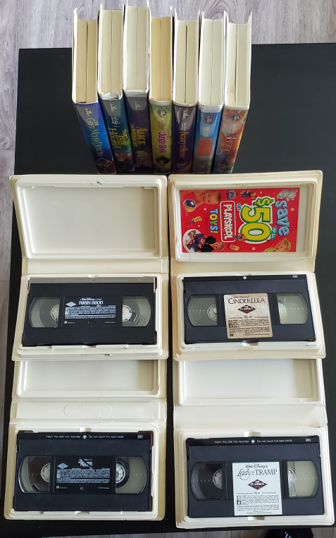 Complete Black Diamond Disney Classics set image indicator(4)