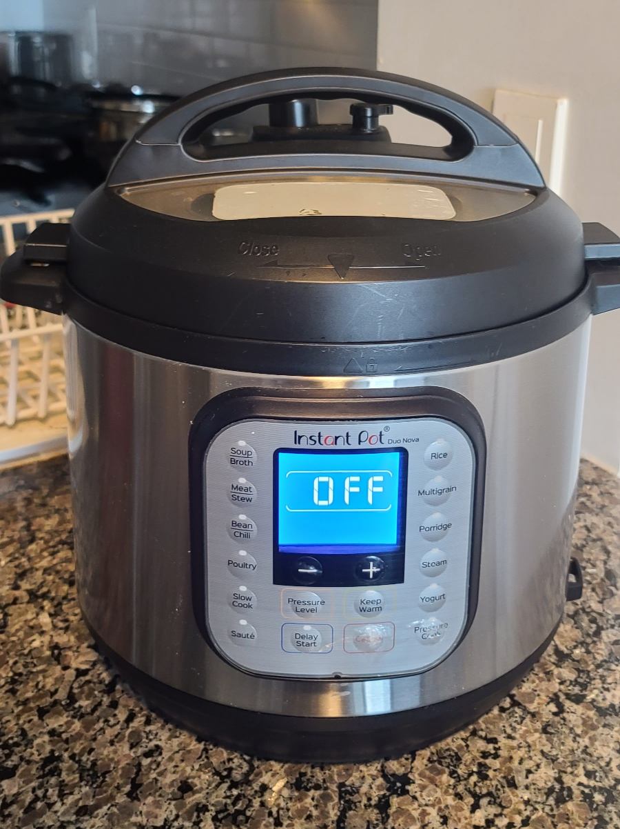 Instant pot with 6 quart in very good condition - photo 3