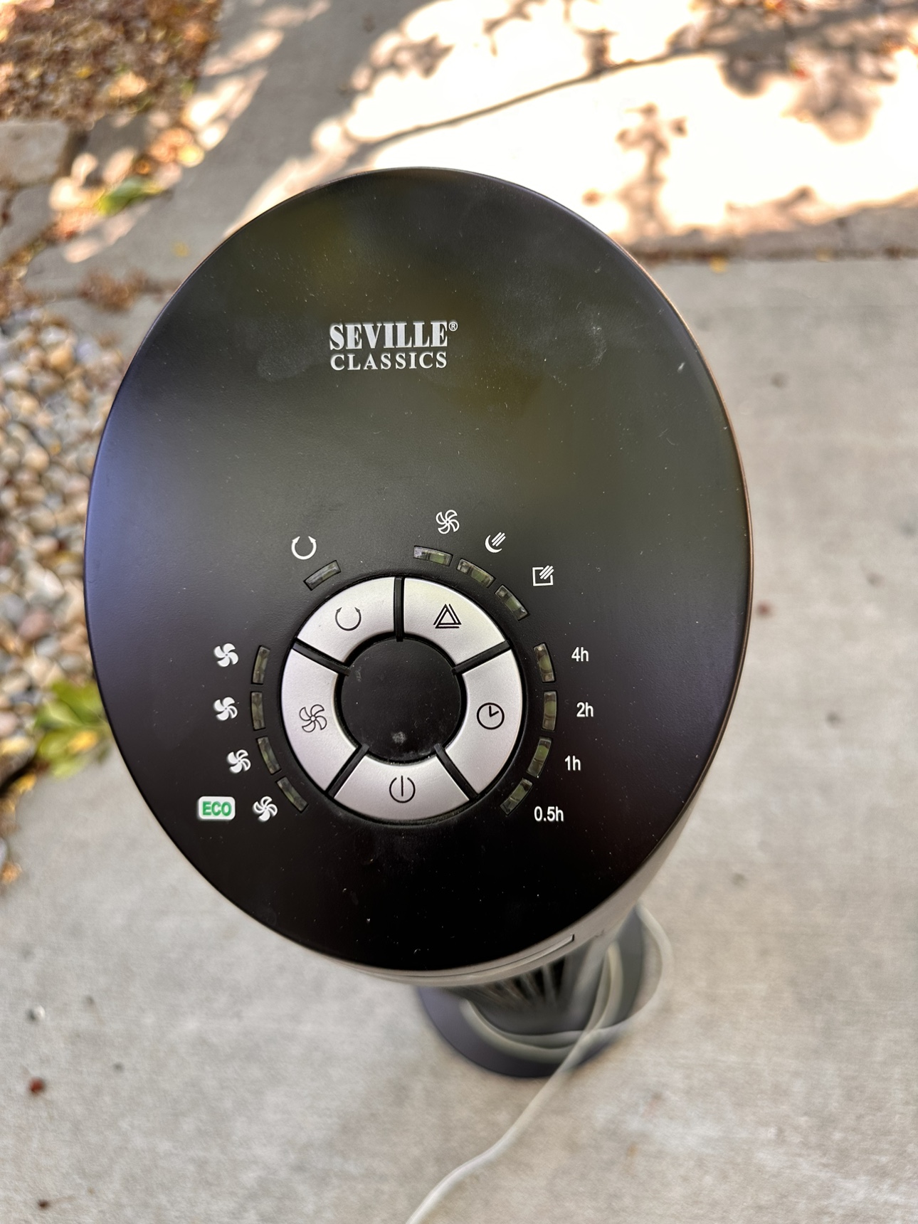 Oscillating fan