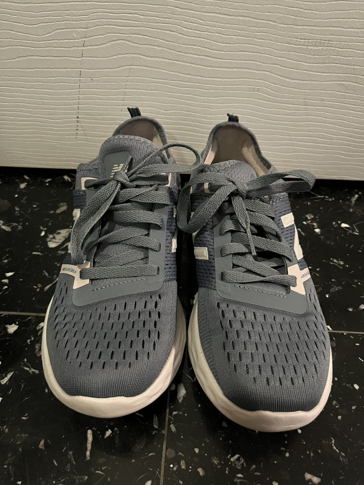 New Balance Womens SPT V2 Running Shoe thumbnail