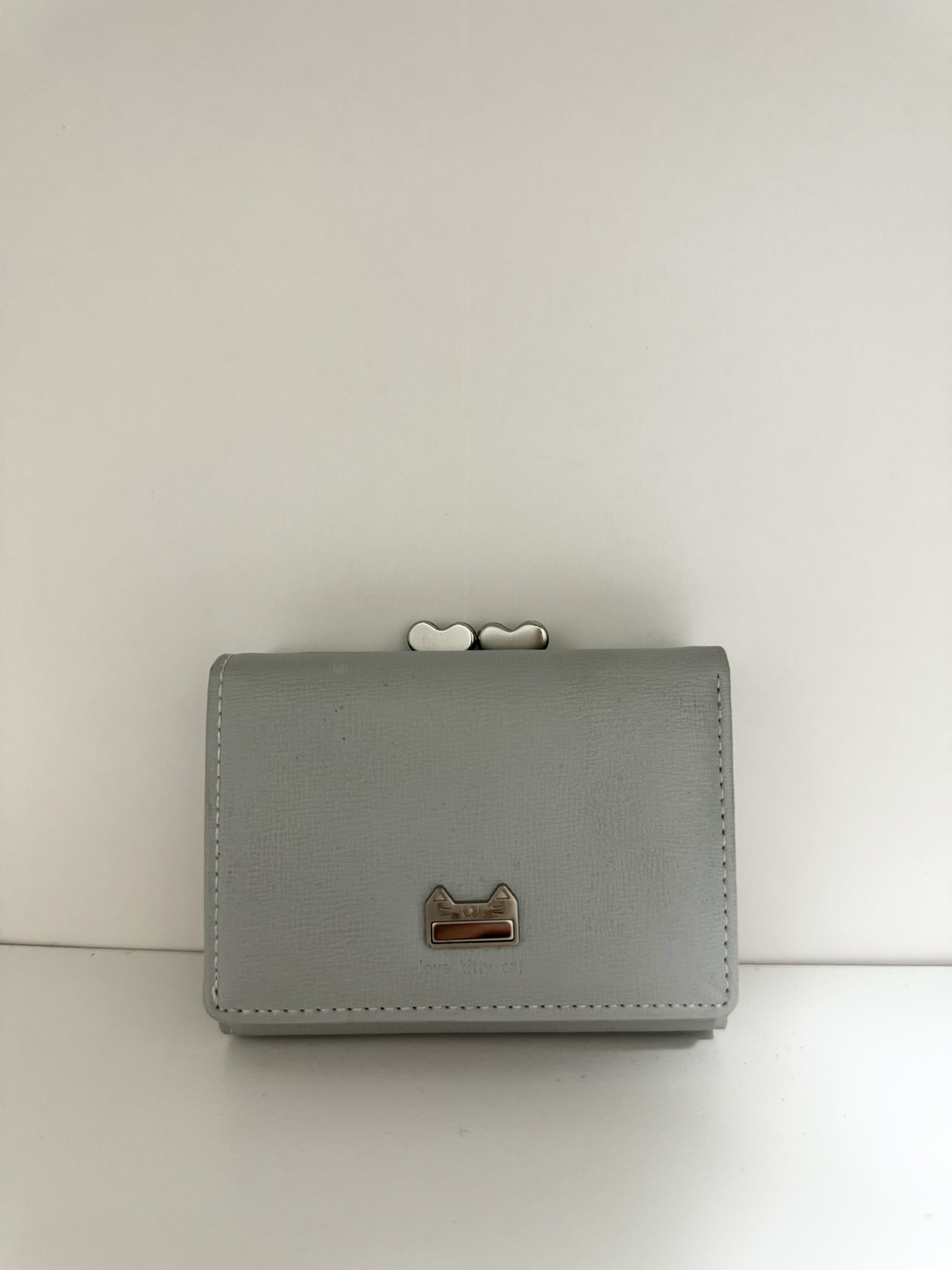 Chic Grey Purse with Cat Emblem thumbnail