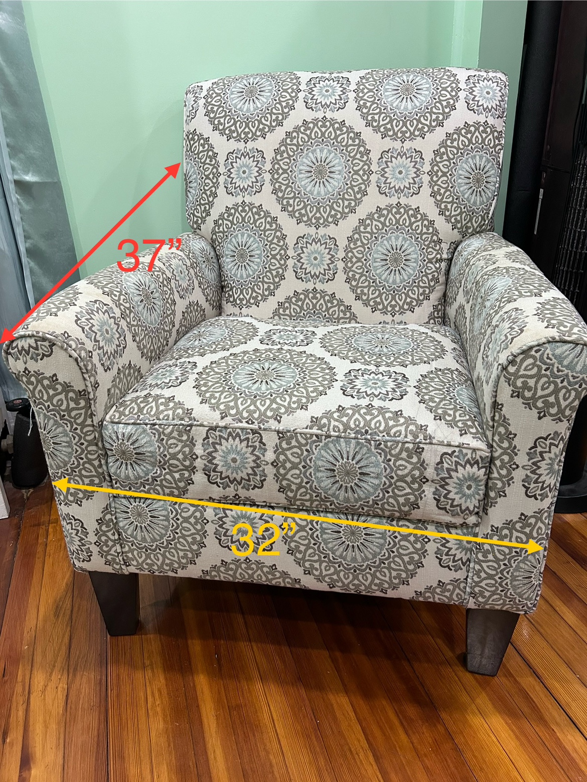 Accent Chairs- 2 Sets - photo 2