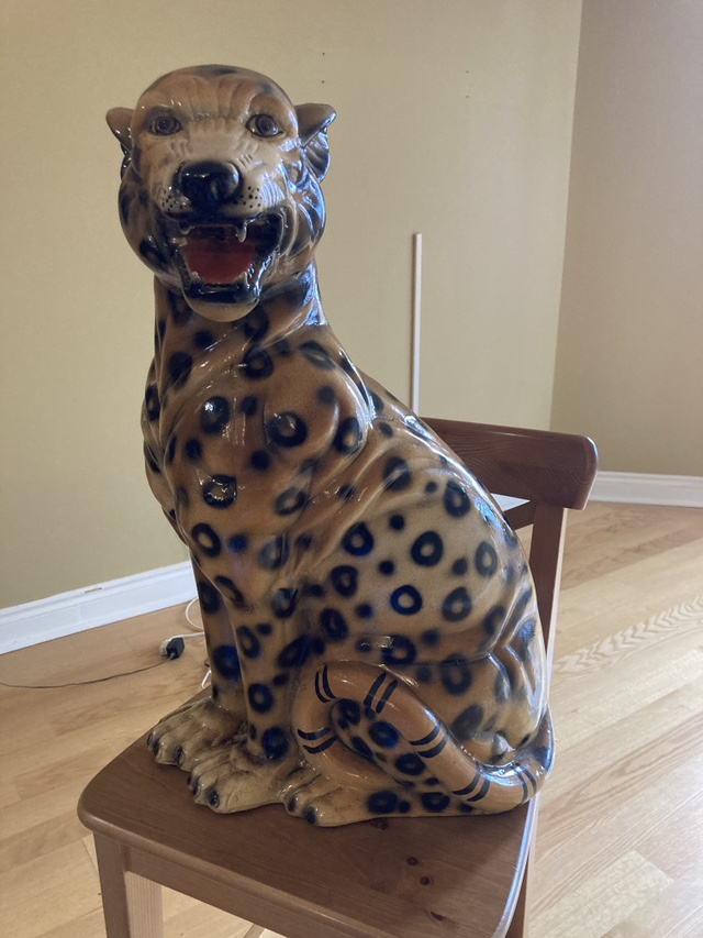 Ceramic Life Size Leopard looking for a new home thumbnail
