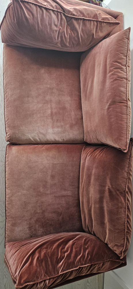 Koop Velvet Sofa - photo 5