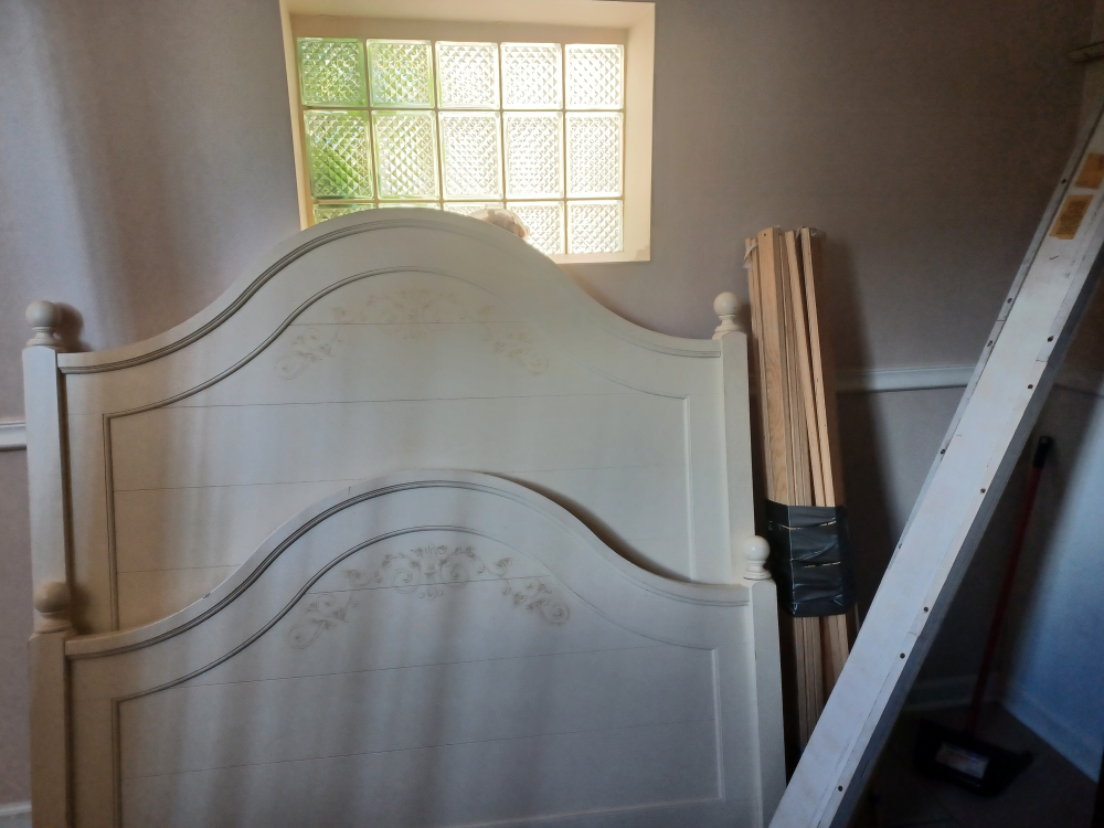 Queen Size wooden bed - photo 5