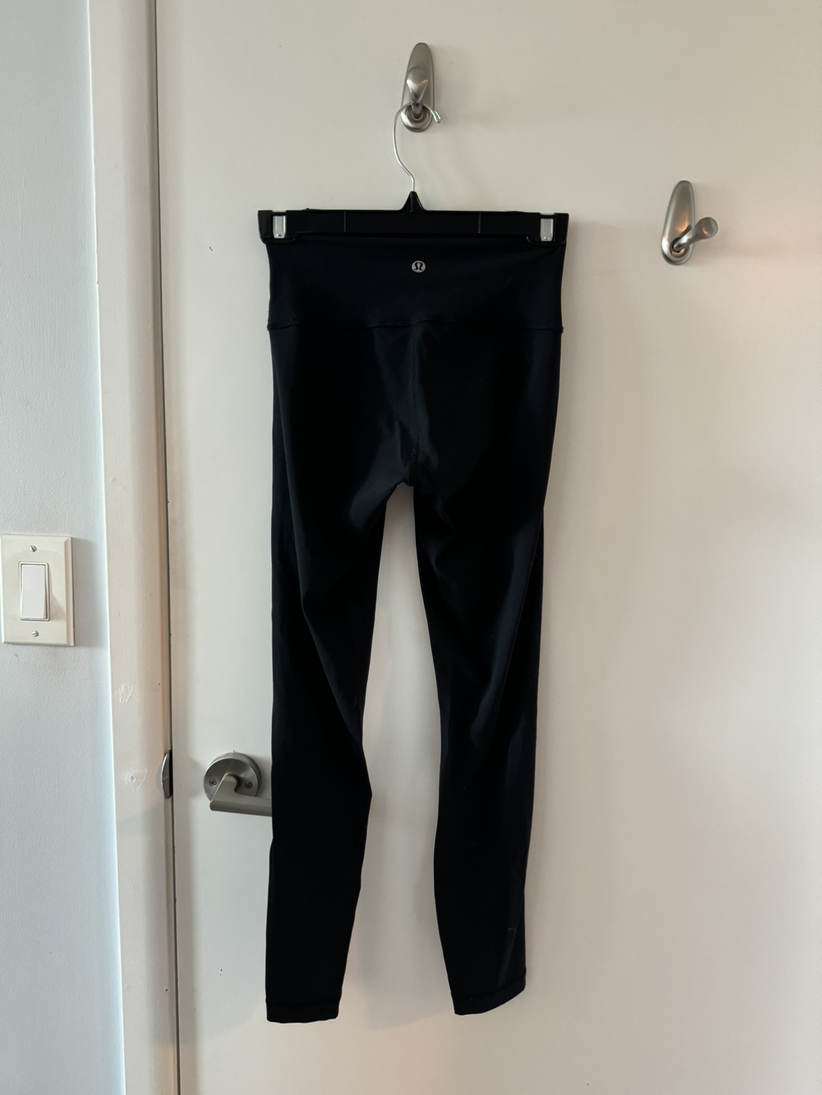 Lululemon leggings size 2 - photo 2