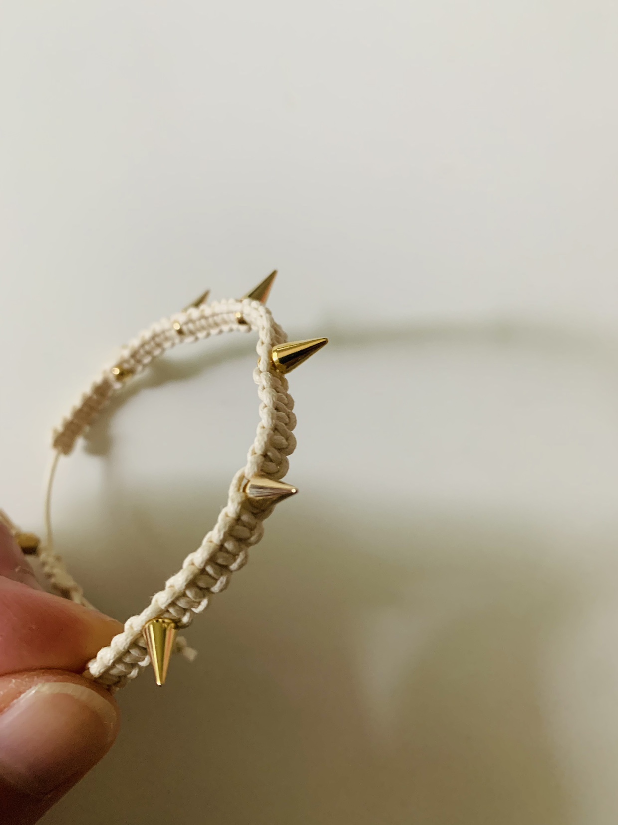 Women’s bracelet image indicator(2)