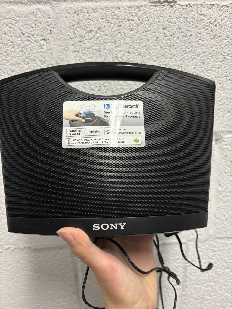 Sony bluetooth speaker thumbnail