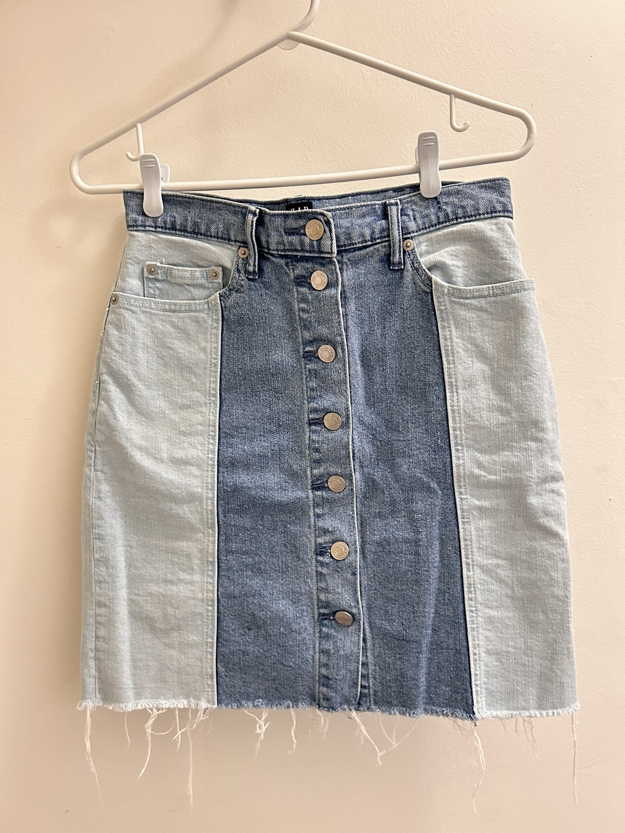 Denim button-up skirt thumbnail