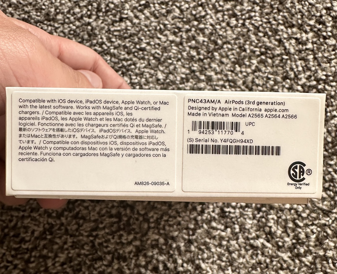 AirPods (3rd generation) with MagSafe Charging case - photo 3