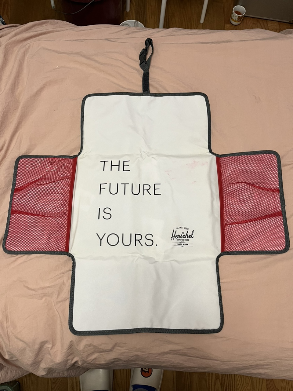 Sprout Change Mat Herschel Supply Co. Grey image indicator(4)