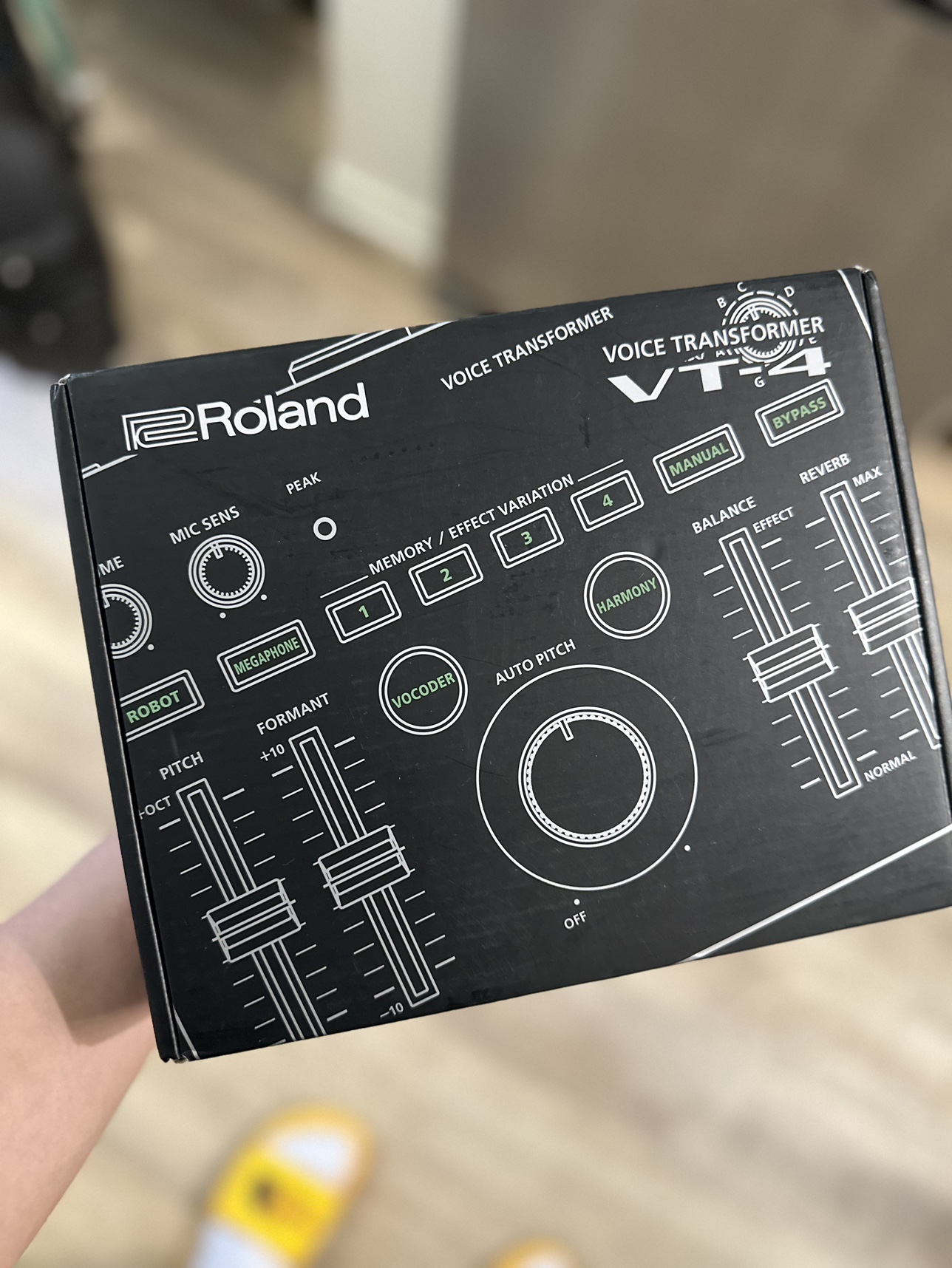 Roland VT4