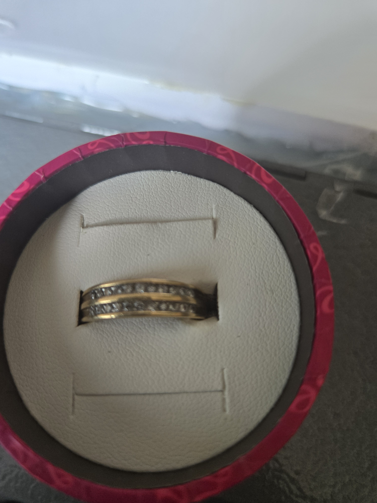 14k gold ring thumbnail