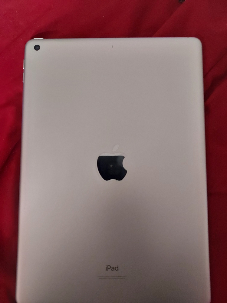 IPad 9th Generation 64 GB WiFi only - photo 3