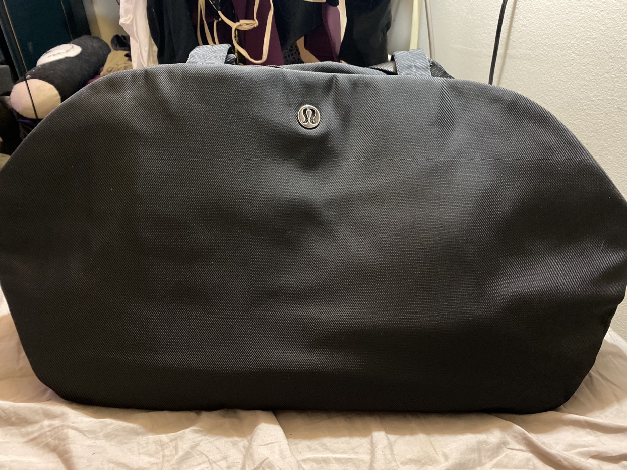 Brand new Lululemon City Essentials Duffel - photo 5