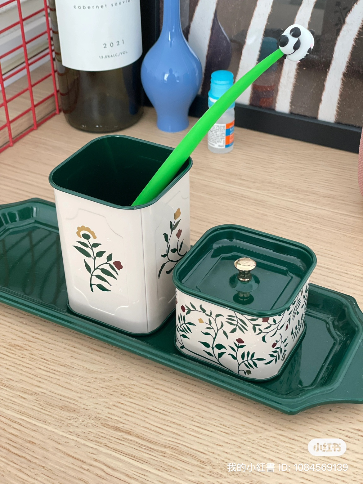 IKEA holders thumbnail