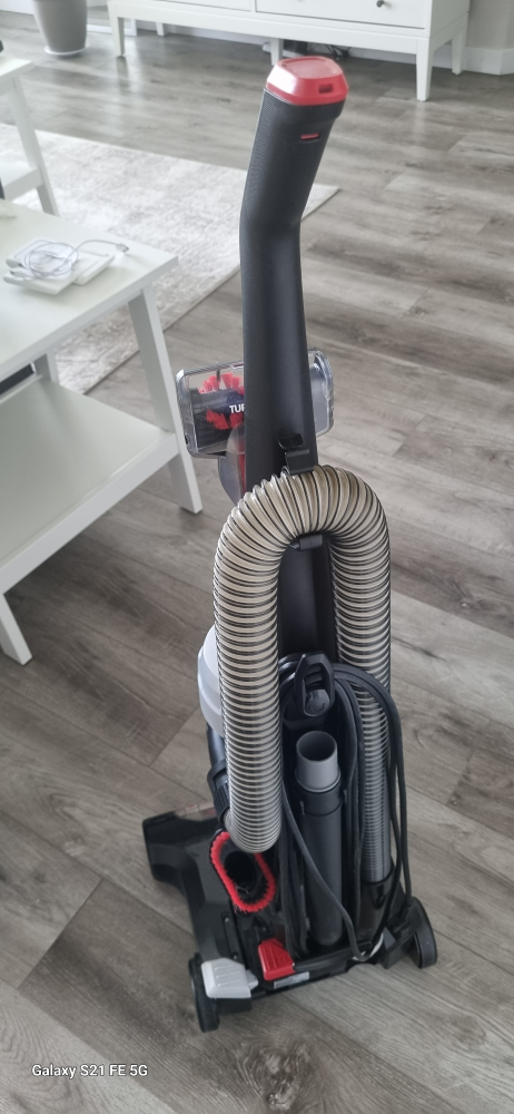 BISSEL TURBOBASS UPRIGHT VACUUM