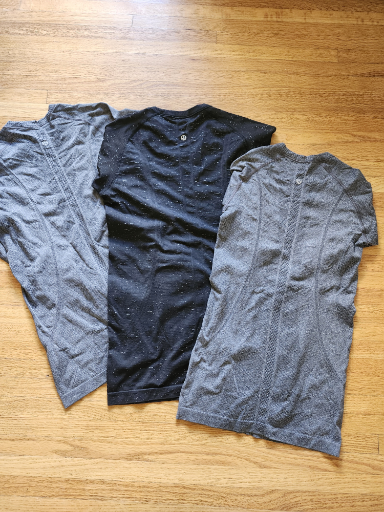 Three Lululemon Swiftly long sleeved shirts - photo 2