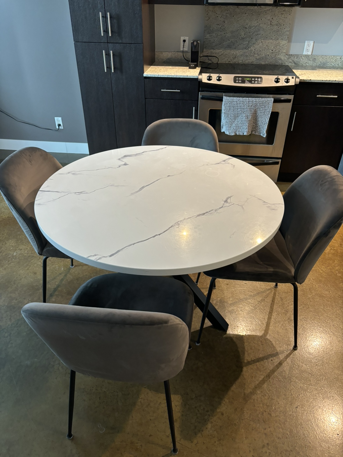 White and Grey Marble Table and 4 Grey, Velvet Chairs - photo 2