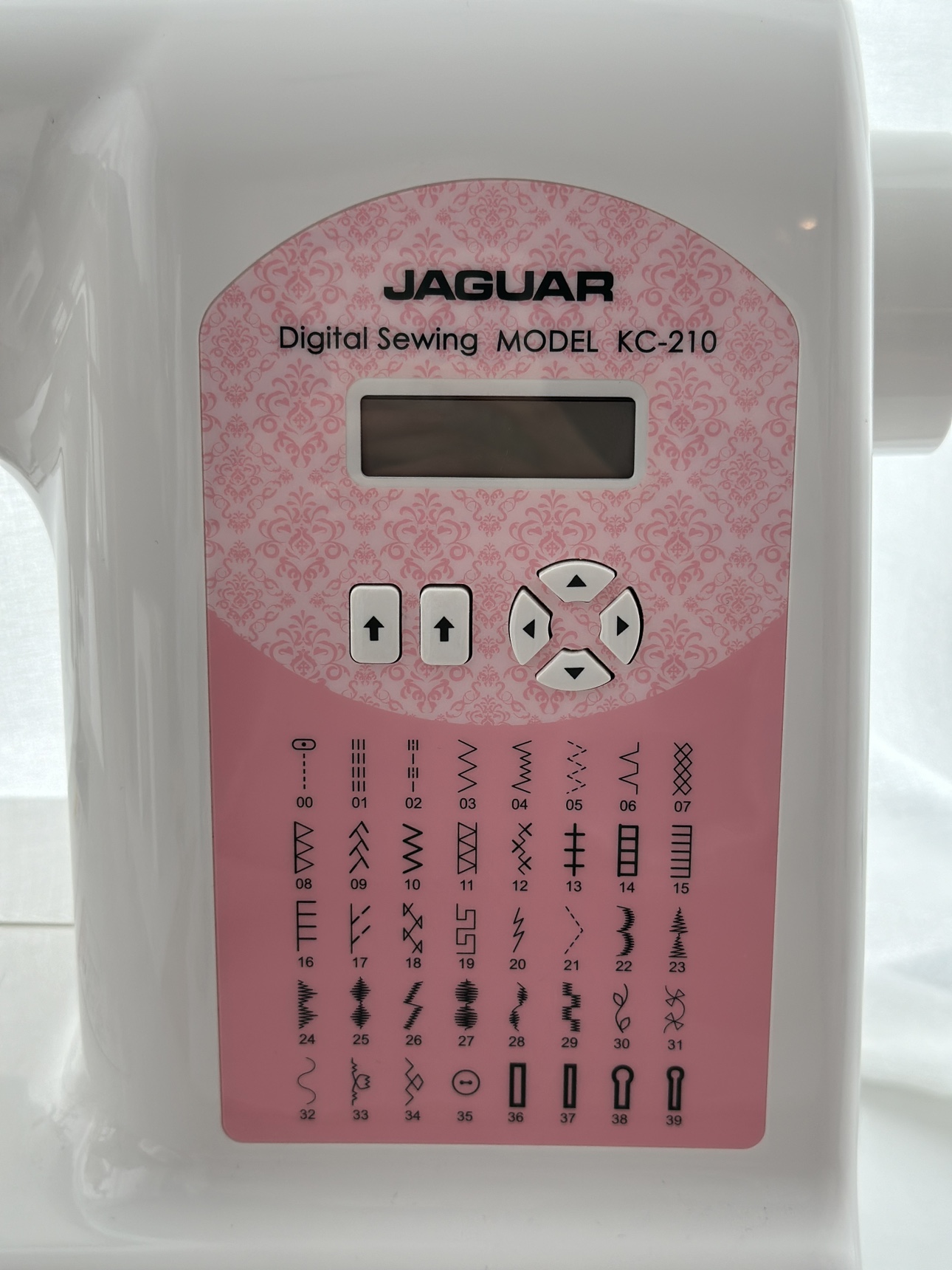 Sewing Machine - photo 3