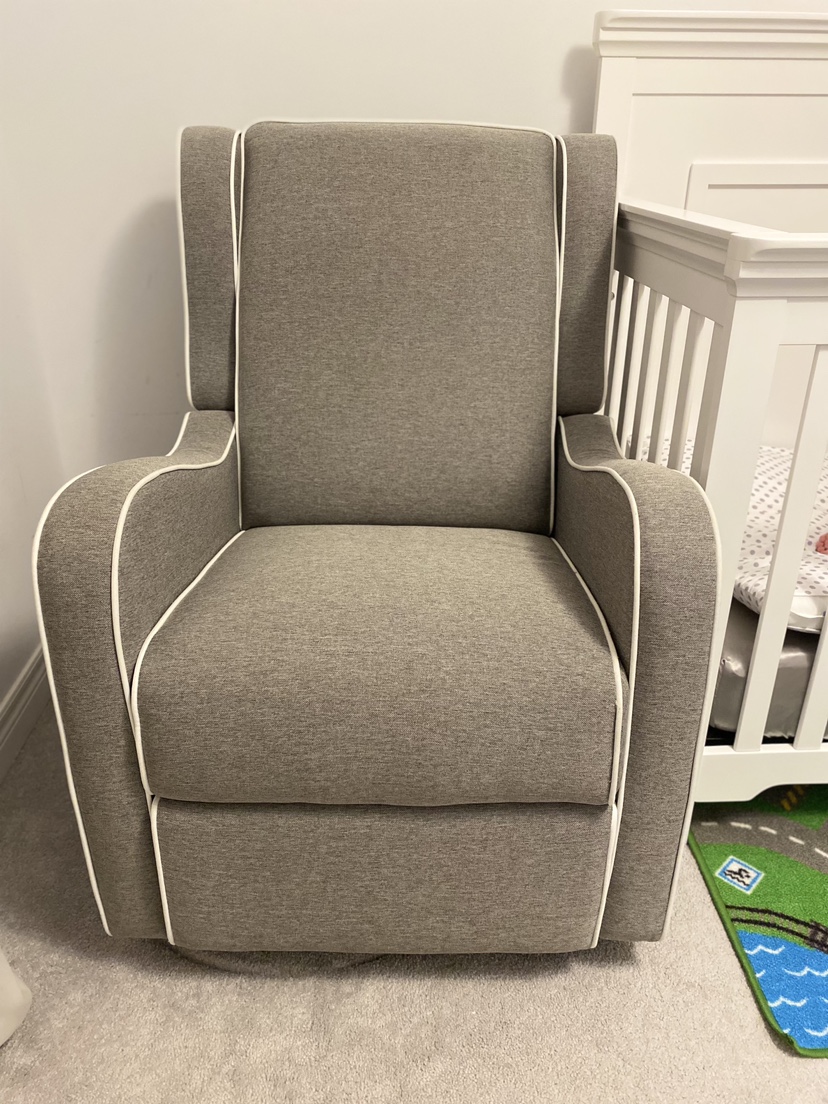 (Moving Sale) Armchair - PERFECT CONDITION!!!