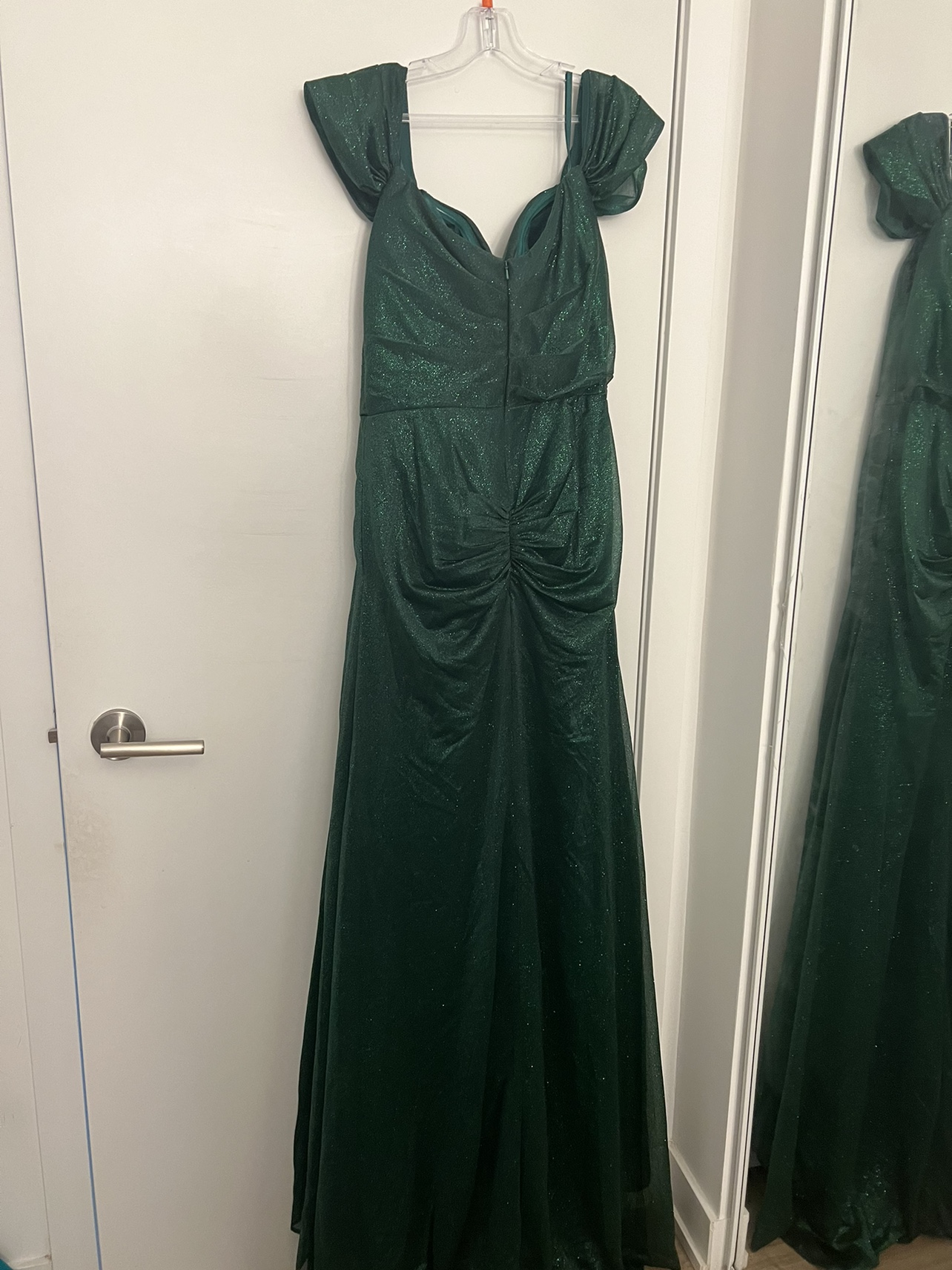 Ladivine CD878 Emerald Prom Dress - photo 5