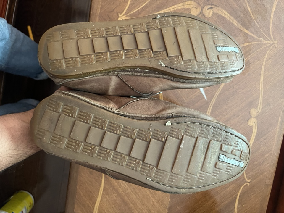 Size 11 Leather Fenchurch boots image indicator(3)